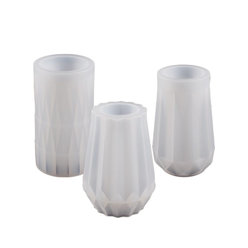 Home Decor Vase With Flowers - زهرية مستديرة من الماس قالب من