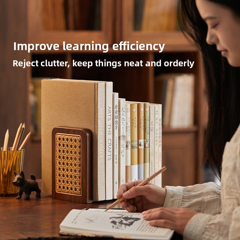 Aesthetic Bookend - حامل كتب إبداعي منسوج من الروطان